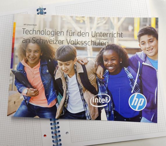 Das erste HP School Book ist da